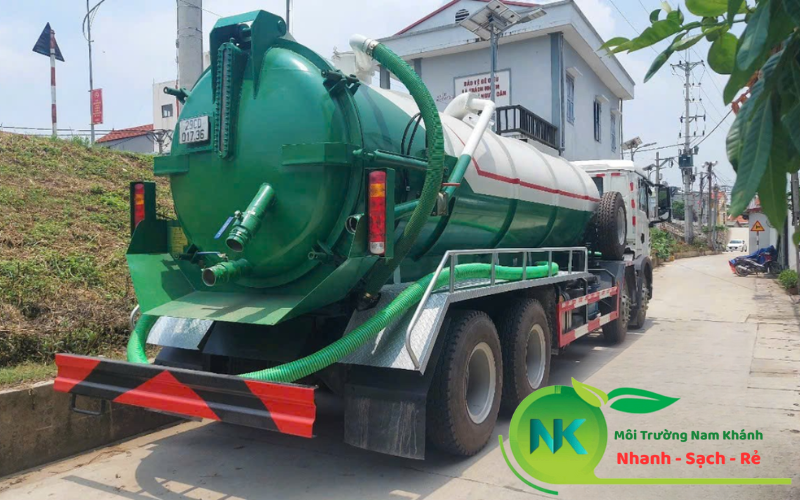 giá hút hầm cầu