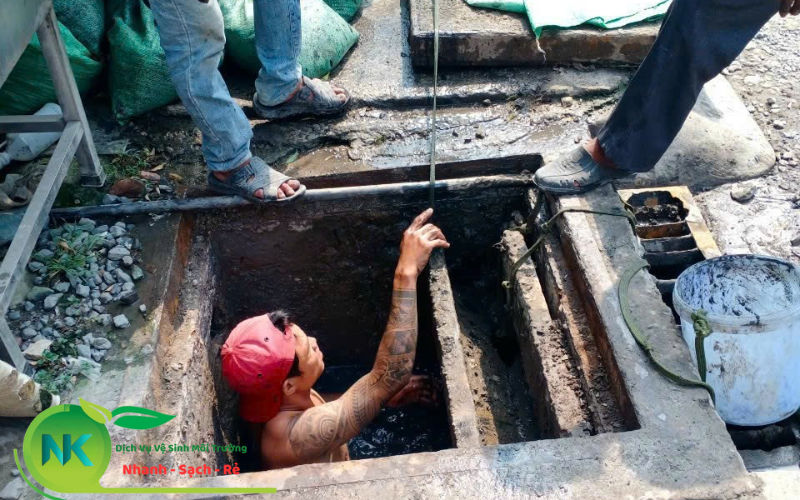 hố ga bị trào ngược