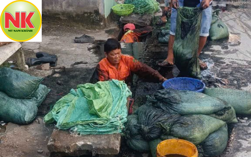vét hố ga 1